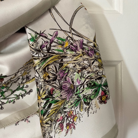 Silk Dragonfly Scarf - NWOT - Picture 7 of 12